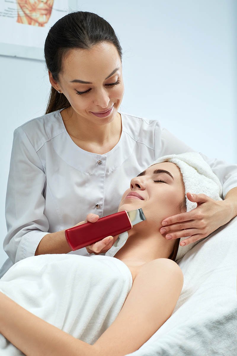 Does Energy Drink Cause Acne? What You Should Drink Instead! Femin